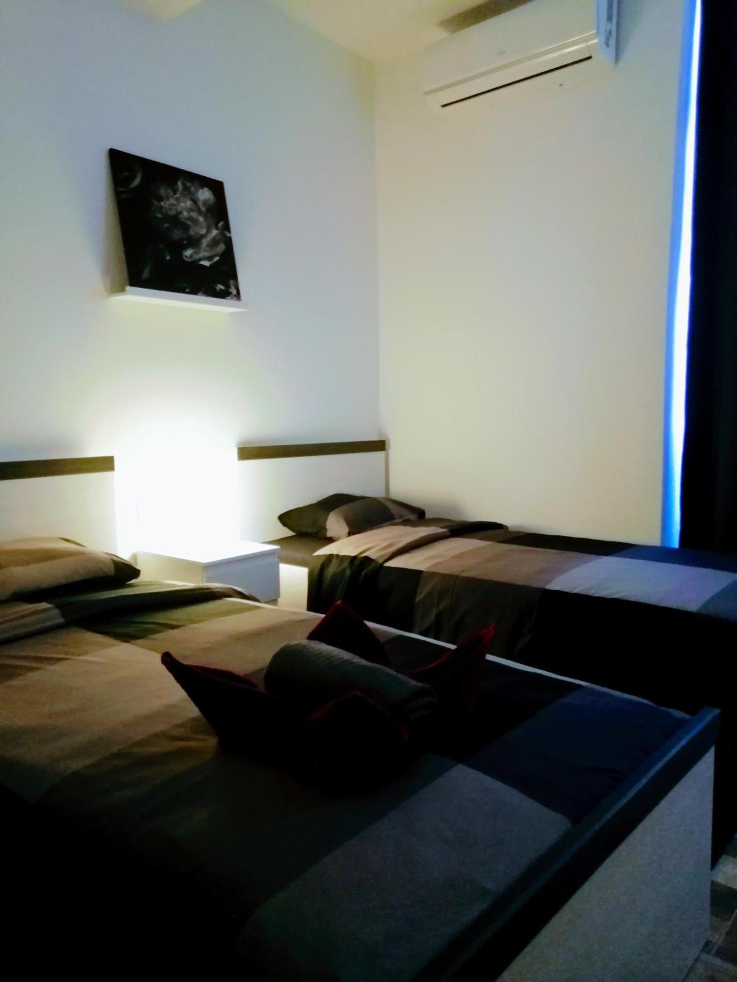 Pula Center - Studio Apartments Экстерьер фото